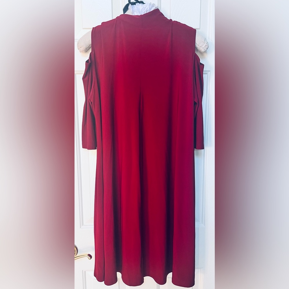 Clara Sun Woo Size Medium garnet Red dress open shoulder and mock collar